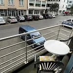 Residentie Cappuccino -- Appartement In Stad Vlakbij Strand